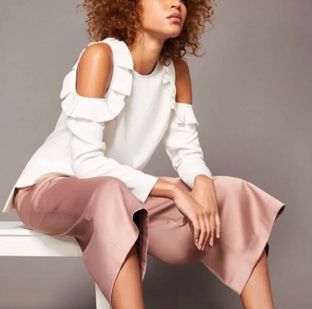 New Ted Baker Steffe white open shoulder ruffled top size 12 Minimal Romantic